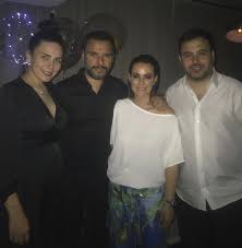 Alişan ve eşi buse varol, hastane önünden ayrılmazken zaman zaman da paylaşım yapıyor. Alisan In Yogun Bakimdaki Kardesi Selcuk Tektas In Saglik Durumu Nasil Iste Son Aciklama