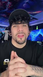 Adrian Ewing Gifter and Fake