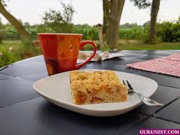 Der kuchen ist richtig schön saftig und nicht zu süß. Kirsch Bananen Kuchen Vegan A La Gurunest Gurunest Com