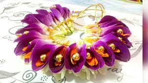 Bridal Jadai Venni With Orchid And Gerbera Flowers Youtube Wedding Flower Jewelry Diy Hair Accessories Beads Fresh Flower Jewelry