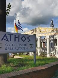 Ich bin ihr kompetenter partner im raum aukrug, hohenwestedt und neumünster, wenn es um das verlegen von fliesen, platten, mosaik und naturstein geht. Restaurant Athos Hohenwestedt Vor Ort Fur Euch