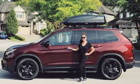 (honda hd digital traffic service only available in the united states, except alaska). 17 Tech Features We Love In The 2019 Honda Passport Suv A Girls Guide To Cars