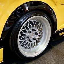 crs essex ローダウンハイエース essexホイール encd オートサロン2018 https hiace funcars jp articles 119 ハイエース ホイール ハイエース ホイール