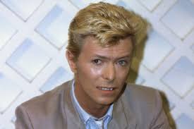 Слушать песни и музыку david bowie (дэвид боуи) онлайн. Why David Bowie S Eyes Became Two Different Colors