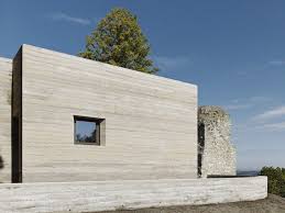 Pourquoi La Construction En Pise Est Elle A Nouveau De L Ordre Du Jour Pise Maison En Torchis Architecture En Beton