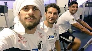 Lucas lima — incompletude 03:27. Lucas Lima Do Santos Conserta Os Dentes E Rende Assunto Na Web Amava Aquela Janelinha Diz Fa Esporte Extra Online