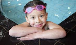 Little mermaid, 4, who swam 100 lengths and kept going