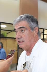 EL OBISPO DE LA PAZ, DEBIL, ENFERMO Y DESINFORMADO