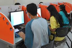 Beragam paket indihome bisa anda nikmati mulai dari single play, dual play dan juga triple play juga banyak paket promo indihome. Indihome Mengecewakan Pengusaha Warnet Pindah Hati Ke Provider Lain Money Id
