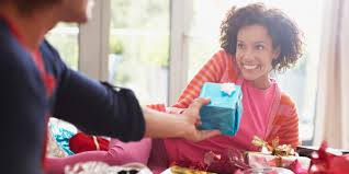 So now's the time to brainstorm, and more importantly, shop for the best birthday gifts for your girlfriend. Unique Gifts To Make Your Girlfriend Feel Special On Her Birthday Times Square Chronicles