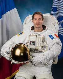 L'astronaute thomas pesquet partage sur internet ses impressionnants clichés pris depuis le plus jeune astronaute européen, qui approche de la moitié de sa mission à bord de la station spatiale. L Astronaute De L Esa Thomas Pesquet Ambassadeur Unicef Dans Les Etoiles Unicef France