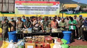 Hasilnya, indonesia dan bfo sepakat mendirikan republik indonesia serikat (ris). Modus Baru Penjualan Miras Jenis Cap Tikus Di Ternate Terungkap Kumparan Com