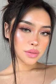 Natural Makeup All The Secrets Revealed Glaminati Com Soft Natural Makeup Natural Lipstick Best Natural Makeup