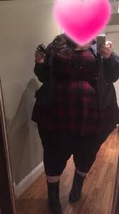 Erst letztens sind wir nichtsahnend auf an sich wollten wir in berlin abends was anderes machen, doch als die einladung zu einer seiner doch recht seltenen parties kam, wussten. Kann Ich Mit Diesem Outfit Auf Eine 90er Party Gehen Computer Spiele Und Gaming Mode