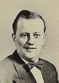 Faye Annis's Instagram, Twitter & Facebook