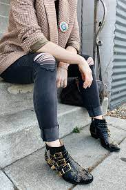 We did not find results for: How To Wear Cowboy Boots The Effortless Chic
