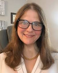 Amanda Parlee's Instagram, Twitter & Facebook