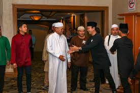 Azman syed ibrahim berkata, persediaan penyenaraian saham. Was Weststar Aviation Services Sdn Bhd The Weststar Group