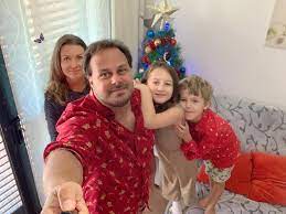 Muzikant xindl x (41), vlastním jménem ondřej ládek, se pochlubil neuvěřitelnou váhovou proměnou. Xindl X Vesele Vanoce Kamaradi Facebook