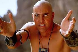 Tom arnold is an actor, comedian, and television host. Arnold Vosloo A Top Rated Hollywood Star Returns To South Africa