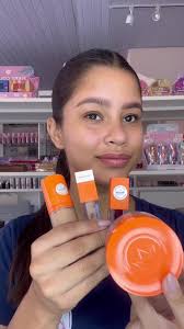 Kari Velvet Clo by Cote Lopez