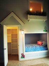 Küçük odalara da son derece kullanışlı dekorasyonlar yapılabileceğinin kanıtı olan bu. Kucuk Alanlara Bebek Odasi Dekorasyonu