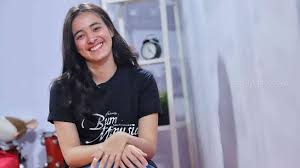 Check spelling or type a new query. Tak Pernah Minta Maaf Ke Pacar Mawar Eva De Jongh Sulit Hayati Lagu Baru