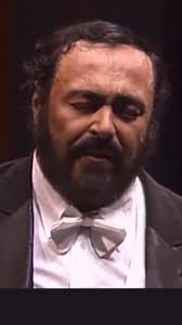 Luciano Pavarotti's Legendary Performance of Nessun Dorma
