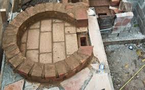 How To Build An Outdoor Pizza Oven Step By Step How To Build An Outdoor Pizza Oven Ep 2 Howtospecialist How To Build Step By Step Diy Plans Pizza Oven Outdoor Wood Fired Pizza Oven Pizza Oven