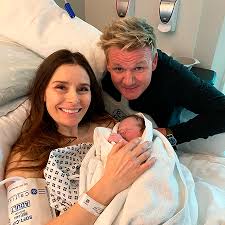 The official facebook page of chef, restaurateur, tv personality and dad, gordon ramsay. Shef Povar Gordon Ramzi Stal Otcom V Pyatyj Raz Spletnik