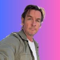 90+ "Danny Markham" profiles