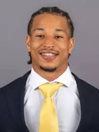 Shayne Butler's Instagram, Twitter & Facebook