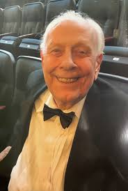 Contributions to the tribute of Lennart E. Henriksson