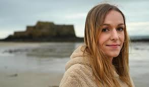 N Oubliez Pas Les Paroles La Bretonne Margaux A Trouve Sa Maison Pres De Saint Malo Saint Malo Maville Com