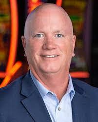 Dan Westra's Instagram, Twitter & Facebook