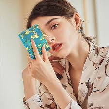 BOSOBO Womens Wallet, Small Credit Card Wallet for Women, Slim RFID Card  Holder Wallet with 7 Card Slots & ID Window, Van Gogh Almond Tree