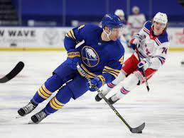 Taylor hall is a canadian professional ice hockey player. Yimmlkv4rijsvm
