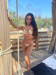 Brontë B on OnlyFans found there was no money in her job - now she earns  £60k a month and bought a house at 21 - Wales Online
