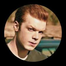 Danny Strode (Parody) (@ImNotCursed_)