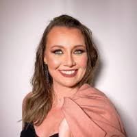 400+ "Ana De Camargo" profiles