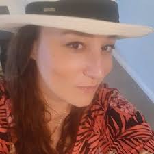 Hayley Spence (@spence_sometime)