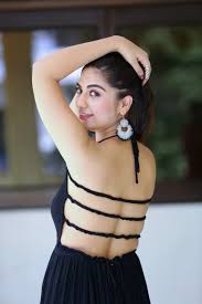 Beauty Galore HD : Harshita Panwar Excellent Beauty Show Gallery-2 |  Bewarse Interview