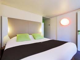 Campanile Saint Germain En Laye Hotel Route De Mantes Rn13 6 Allee De Pomone 78100 Saint Germain En Laye Adresse Horaire