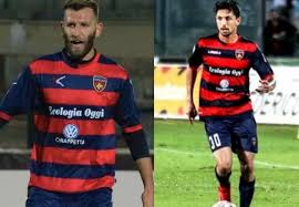 View cosenza calcio squad 2020/2021 and players, profiles players, images and featuring on tribuna.com. Cosenza Calcio Bruccini E D Orazio Si Rifiutano Di Partire Con La Squadra Calabria Diretta News