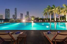 Choose from 1565 available bangkok accommodation & save up to 60% on hotel booking online at makemytrip. 13 Best Hotels In Bangkok For The Perfect Honeymoon Ithaka