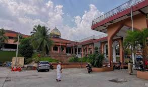 Semua kes terbaru melibatkan kelompok perhimpunan tabligh yang terdiri daripada 37 kes pui dan 4 lagi dari kontak rapat. 4 000 Jemaah Tabligh Belum Serah Diri Metrotv