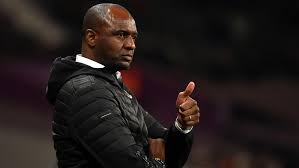 Né le 23 juin 1976 à dakar (sen). Ligue 1 Patrick Vieira Limoge Par Nice Et Remplace Par Son Adjoint Le Soir