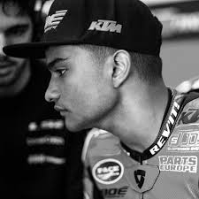 Incontra i piloti REV'IT! Esplora le strade