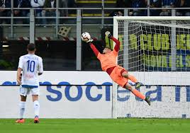 Analysis dragowski did not have a particularly good performance sunday versus milan as he allowed two goals on four shots on target. Whoscored Com On Twitter Most Saves In A Single Serie A Game This Season Bartlomiej Dragowski Empoli 17 Vs Atalanta Bartlomiej Dragowski Empoli 12 Vs Inter Bartlomiej Dragowski