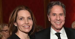 El jefe de la diplomacia de estados unidos, anthony blinken, reiteró este lunes el derecho de israel a «defenderse», aunque le recordó su. Antony Blinken S Family Info On Expected Next Secretary Of State